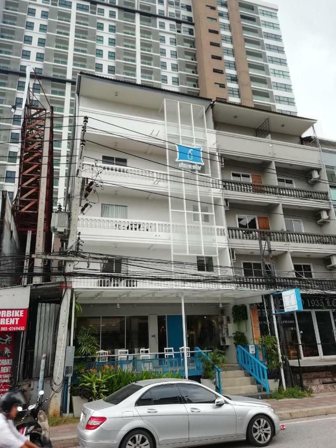 Hostel Bed N Bev Pattaya Zewnętrze zdjęcie